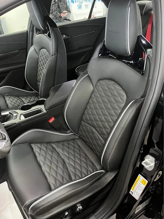 2026 Cadillac CT4-V Blackwing - Image 8 of 12