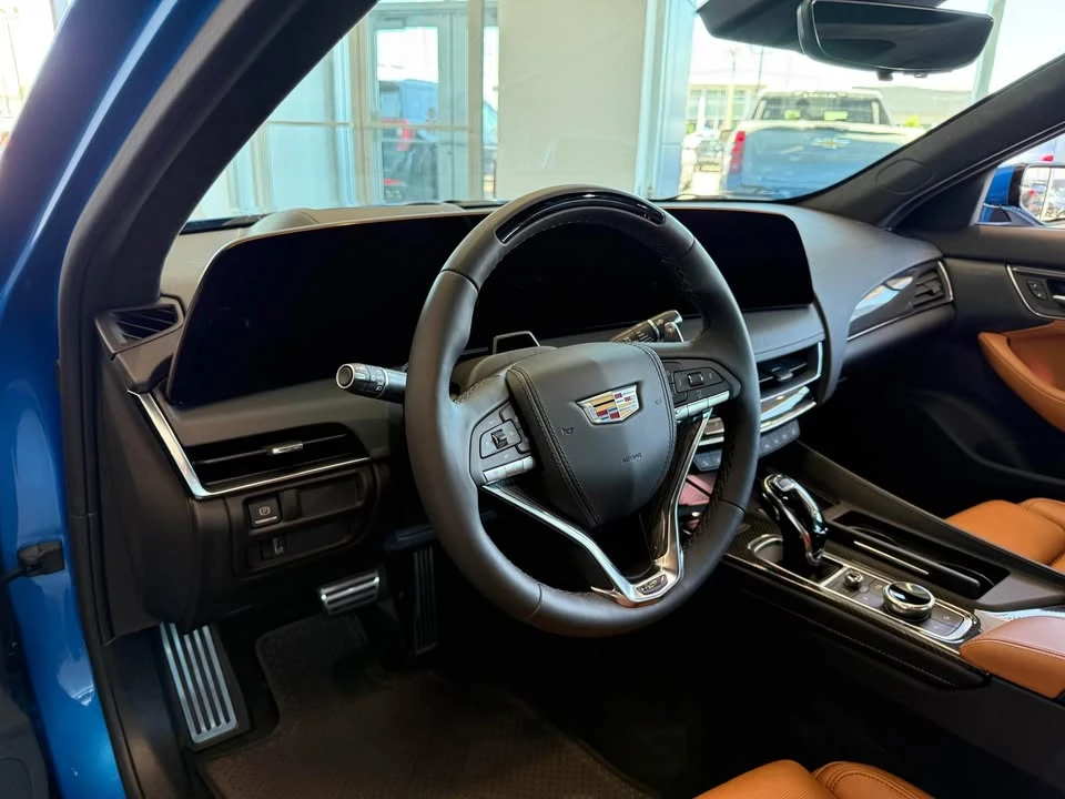 2026 Cadillac CT5 - Image 8 of 9
