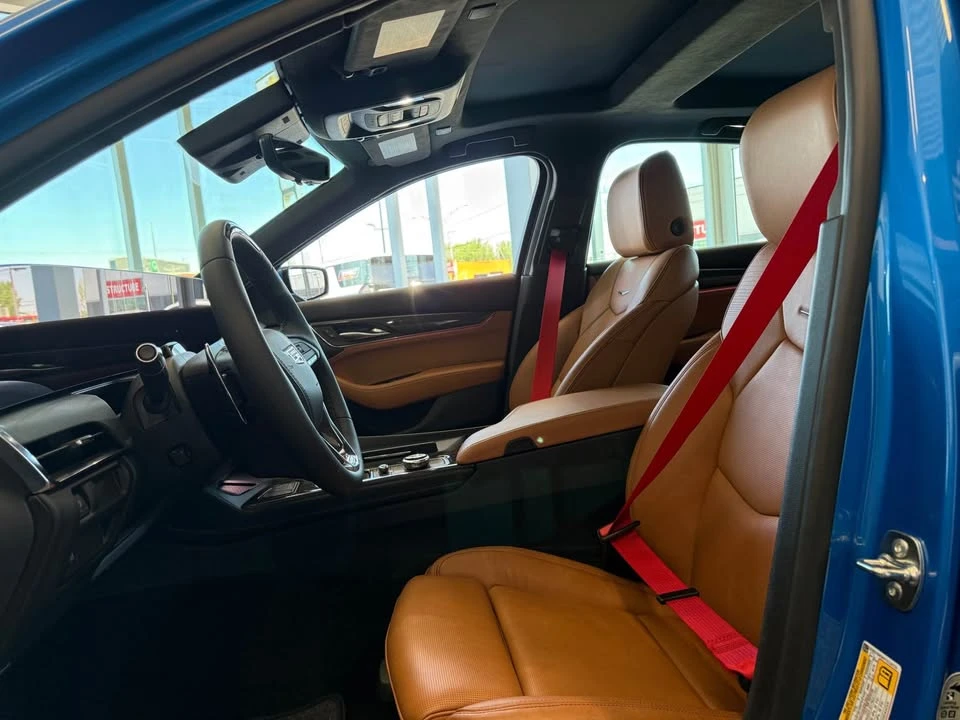 2026 Cadillac CT5 - Image 7 of 9