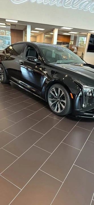 2026 Cadillac CT5-V Blackwing - Image 2 of 7