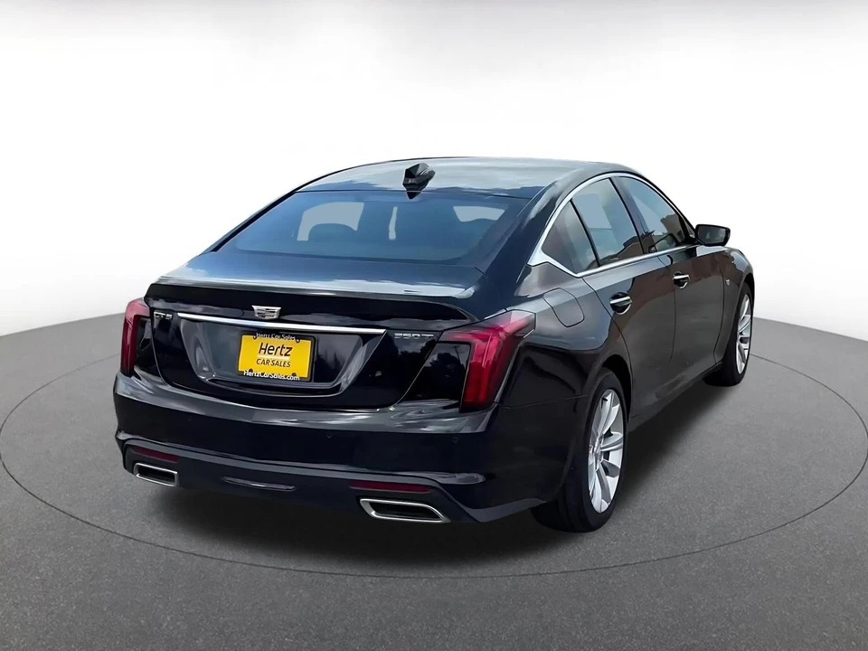 2026 Cadillac CT5 - Image 15 of 31