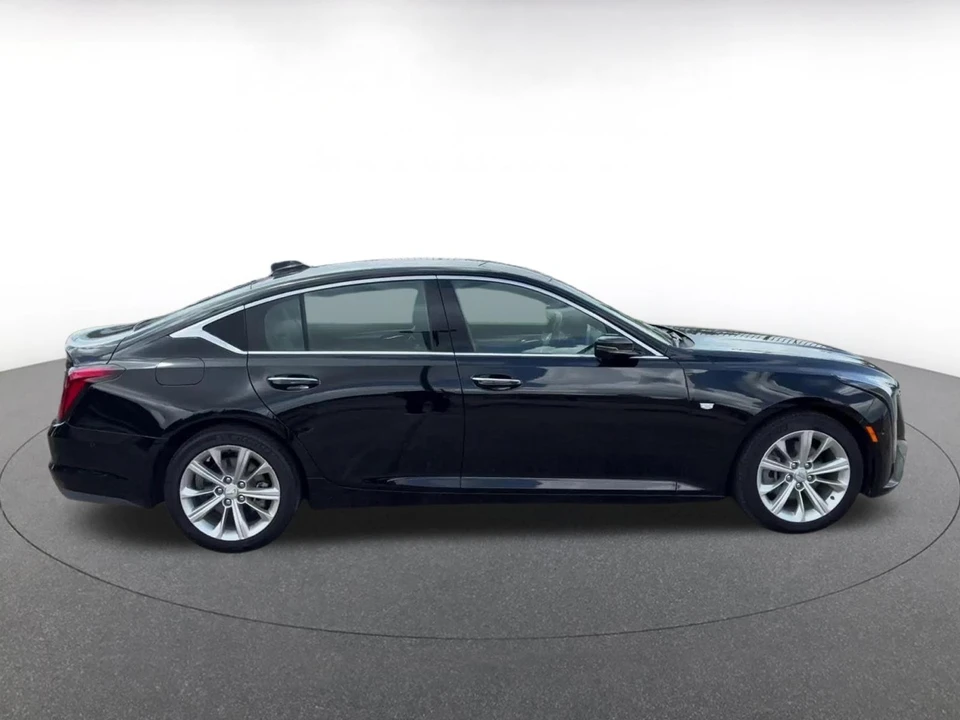 2026 Cadillac CT5 - Image 17 of 31