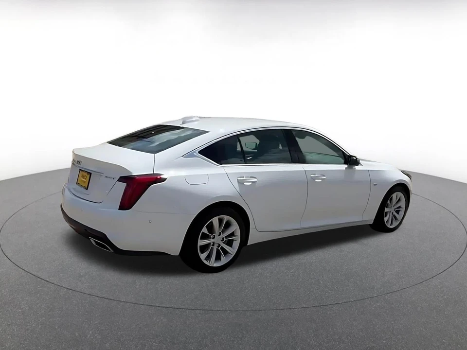 2026 Cadillac CT5 - Image 15 of 31