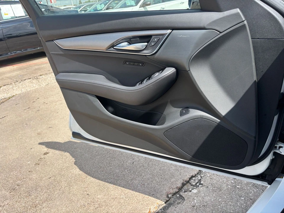 2026 Cadillac CT5 - Image 20 of 31