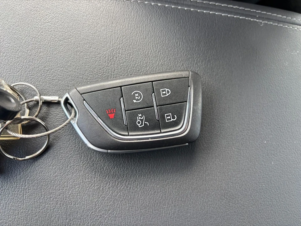 2026 Cadillac CT5 - Image 23 of 31