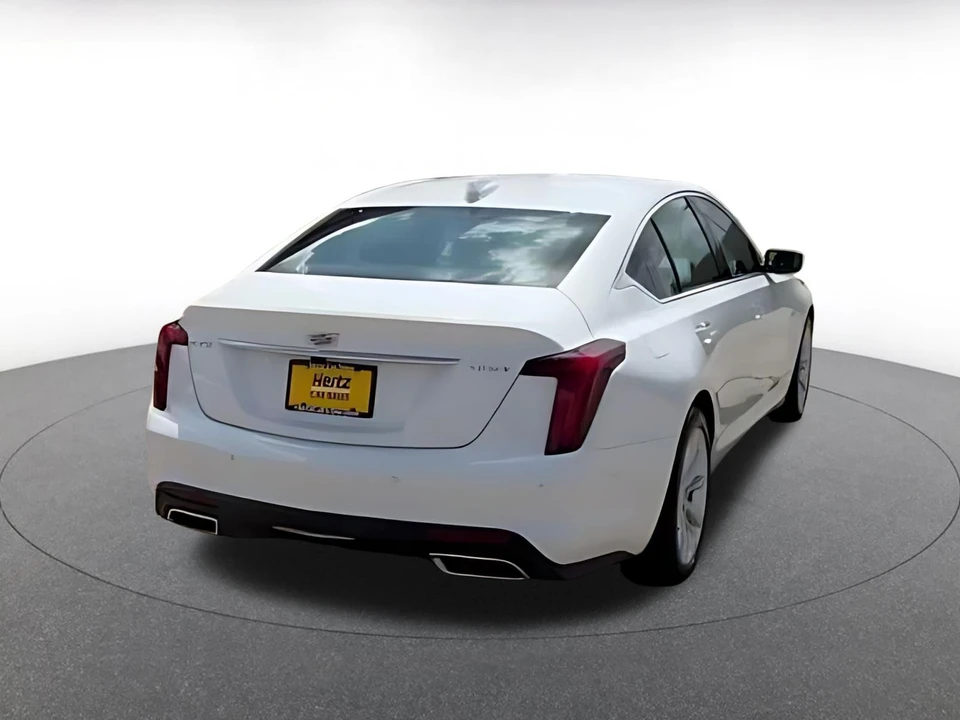 2026 Cadillac CT5 - Image 17 of 31