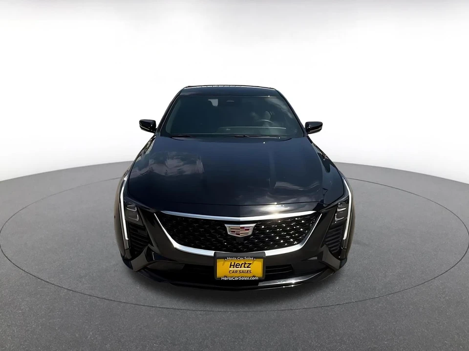 2026 Cadillac CT5 - Image 4 of 31
