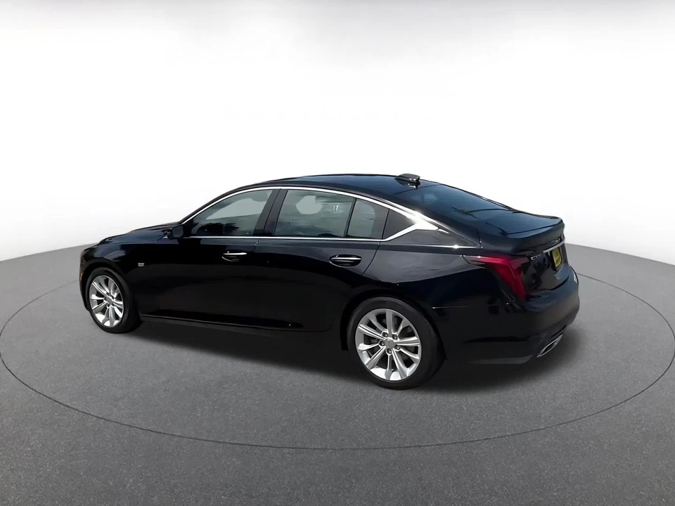 2026 Cadillac CT5 - Image 11 of 31