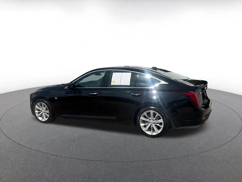 2026 Cadillac CT5 - Image 14 of 31