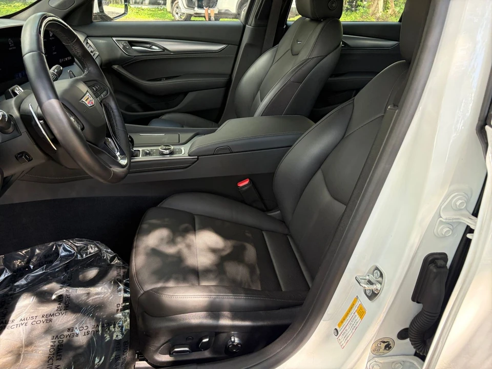 2026 Cadillac CT5 - Image 29 of 31