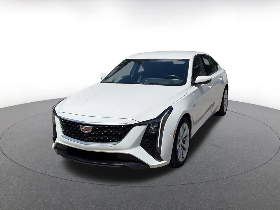 2026 Cadillac CT5 - Image 8 of 31