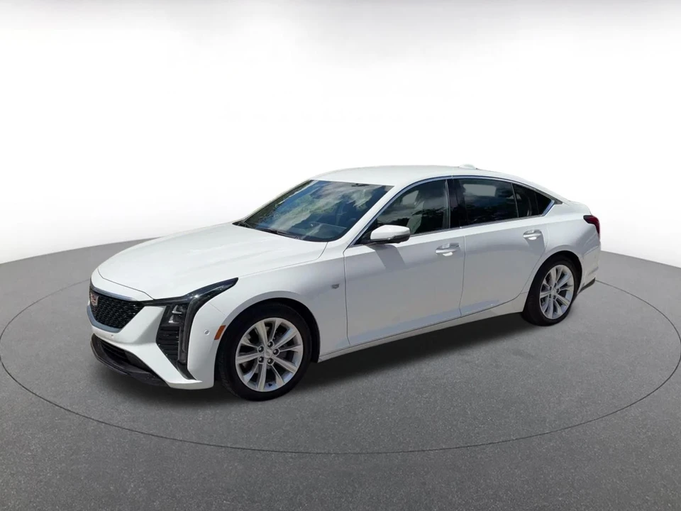 2026 Cadillac CT5 - Image 9 of 31