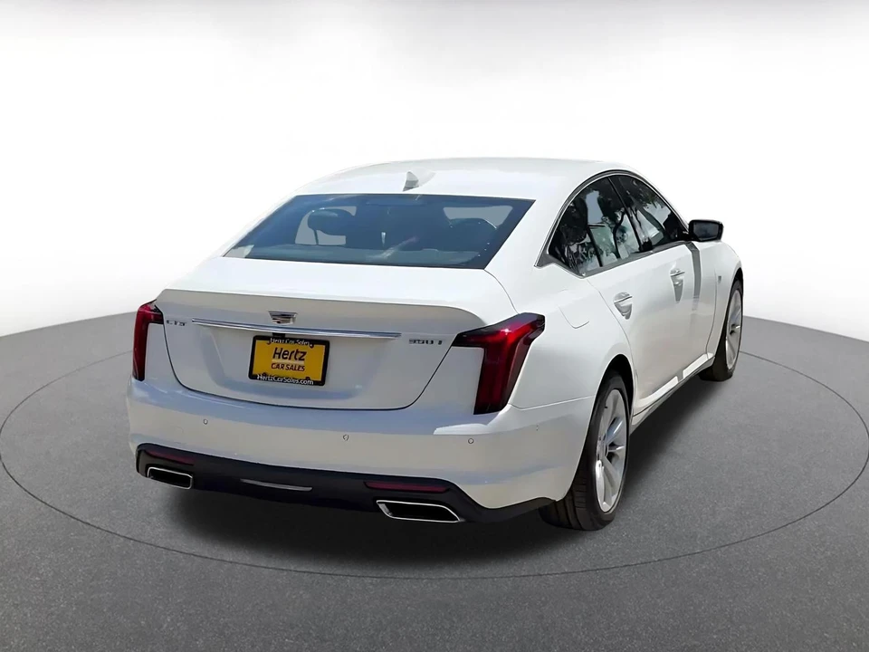 2026 Cadillac CT5 - Image 7 of 31