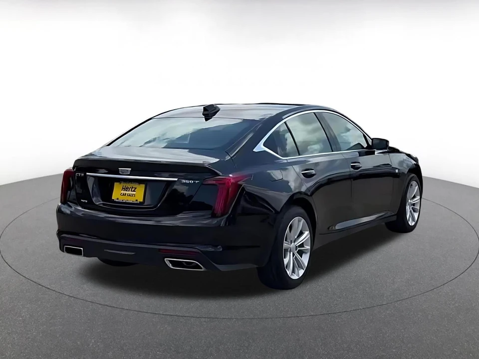2026 Cadillac CT5 - Image 14 of 31