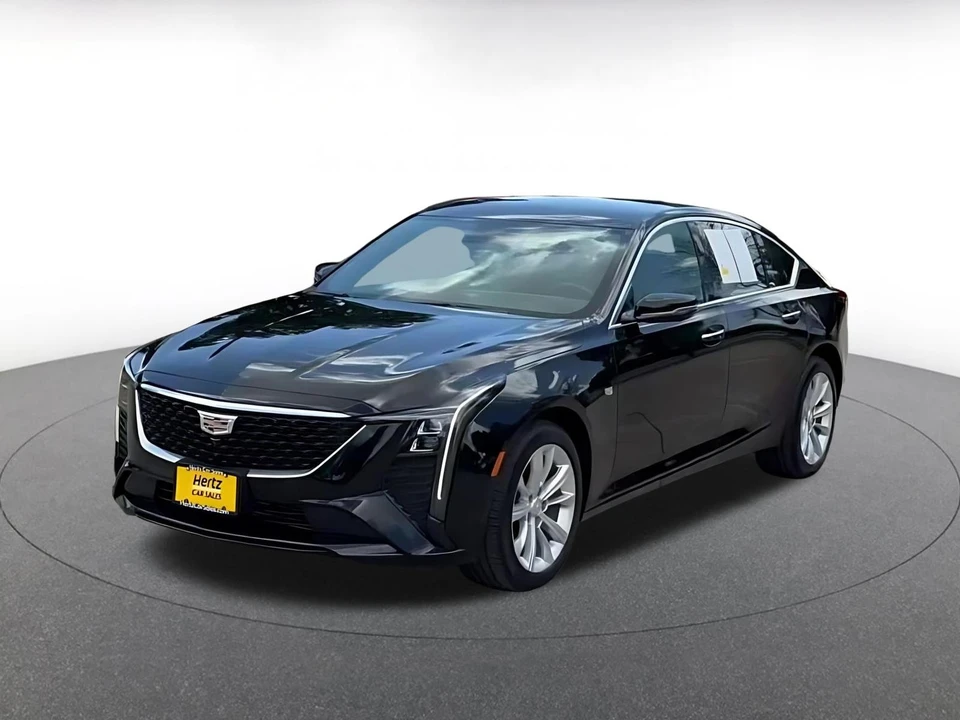 2026 Cadillac CT5 - Image 9 of 31