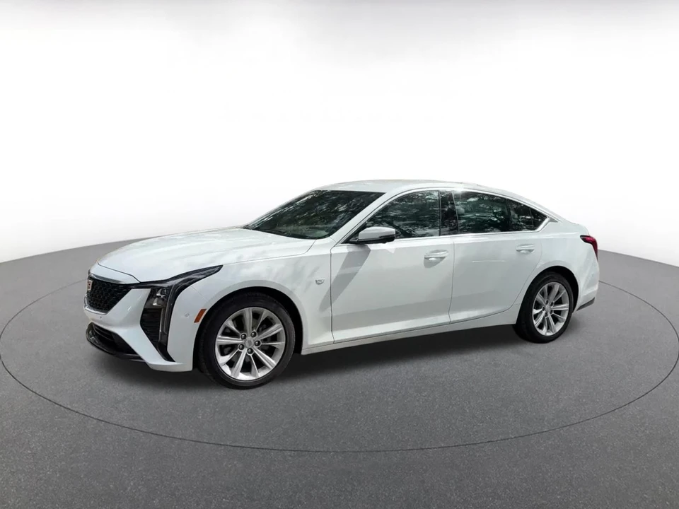 2026 Cadillac CT5 - Image 8 of 31
