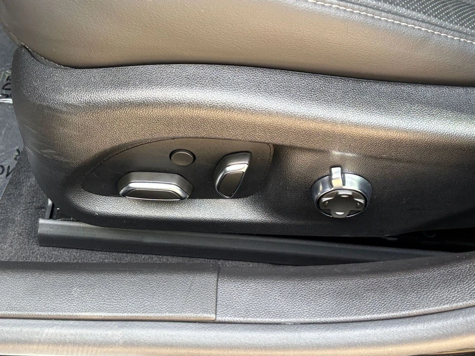 2026 Cadillac CT5 - Image 24 of 31