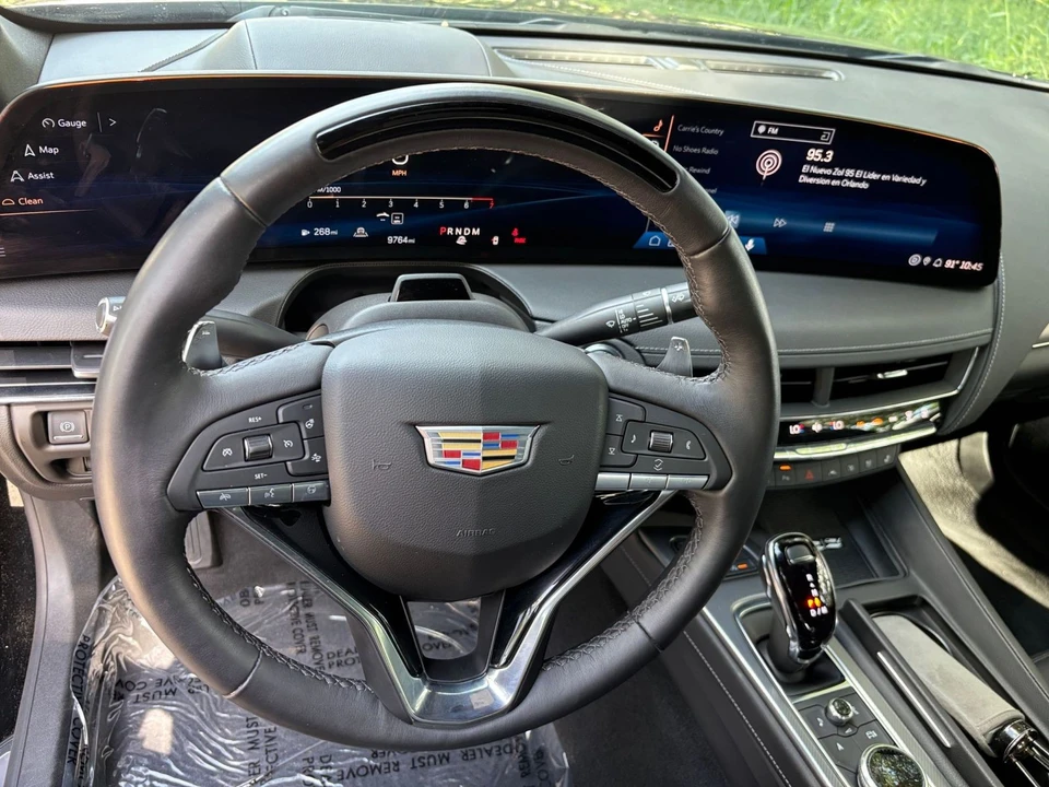 2026 Cadillac CT5 - Image 30 of 31