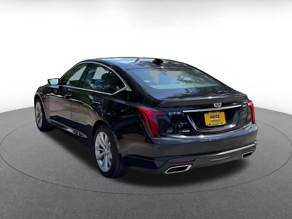 2026 Cadillac CT5 - Image 12 of 31