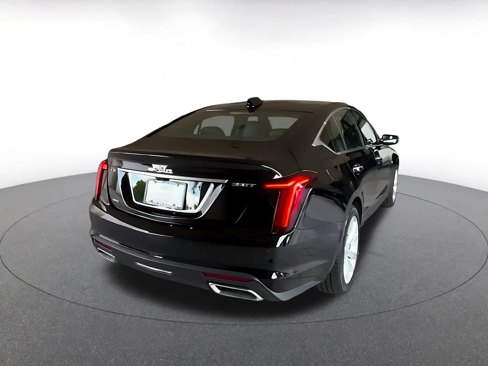 2026 Cadillac CT5 - Image 16 of 31