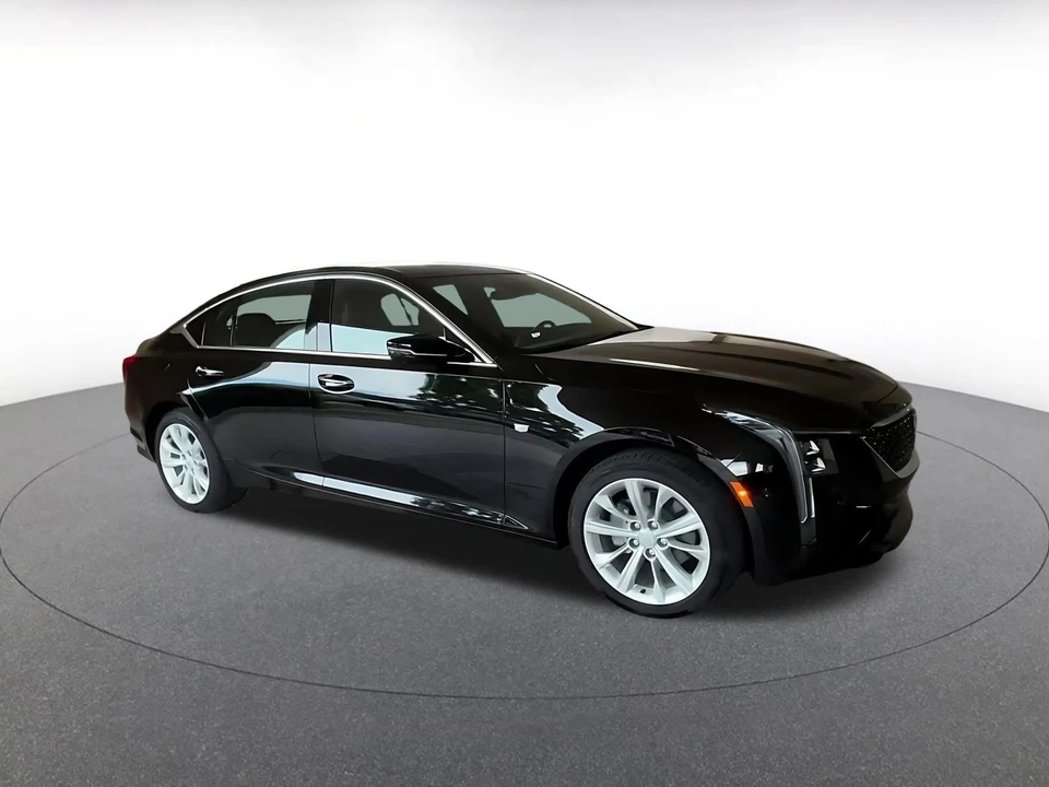 2026 Cadillac CT5 - Image 2 of 31