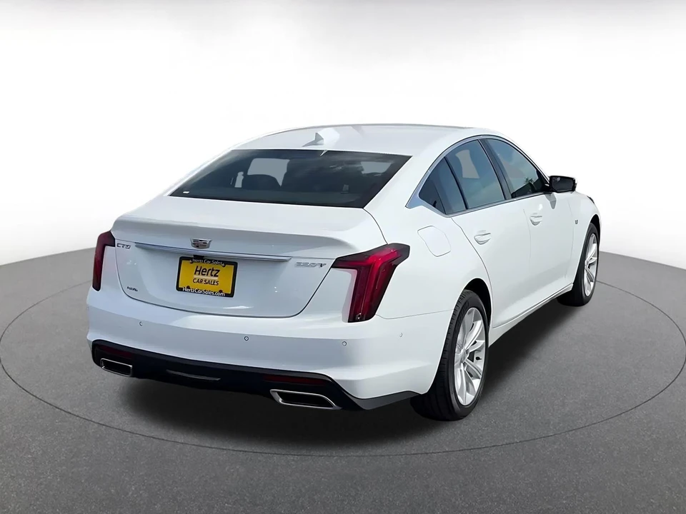 2026 Cadillac CT5 - Image 15 of 31
