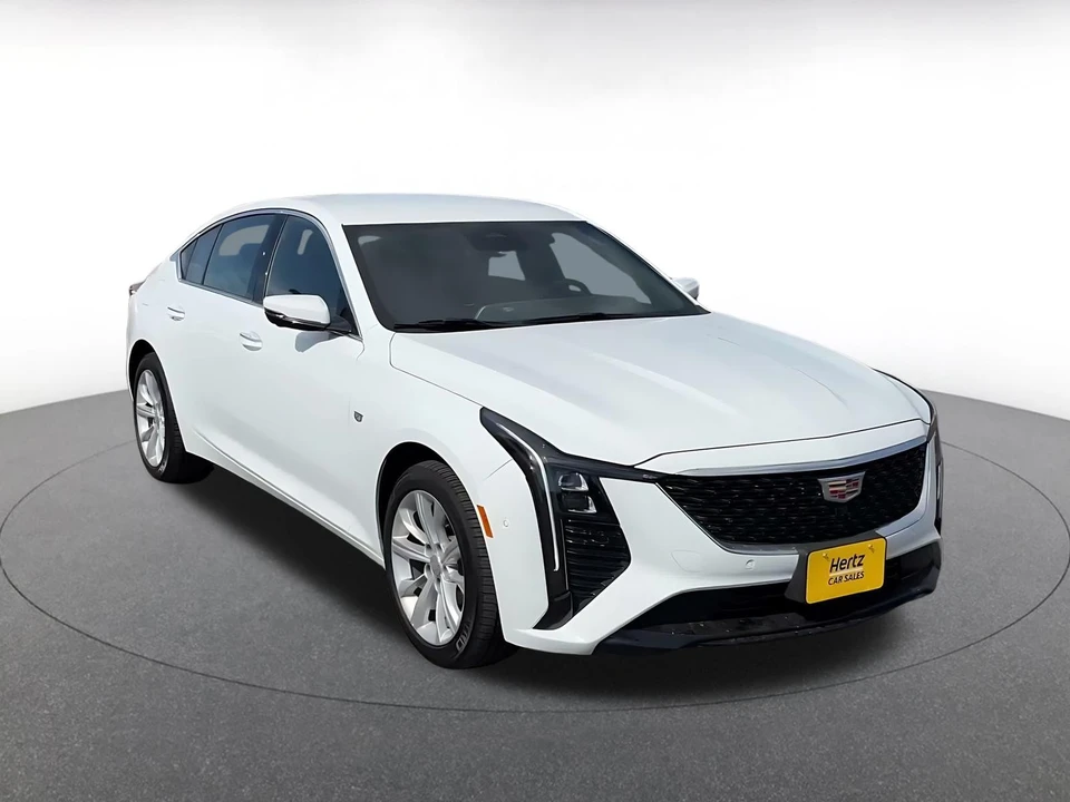 2026 Cadillac CT5 - Image 3 of 31