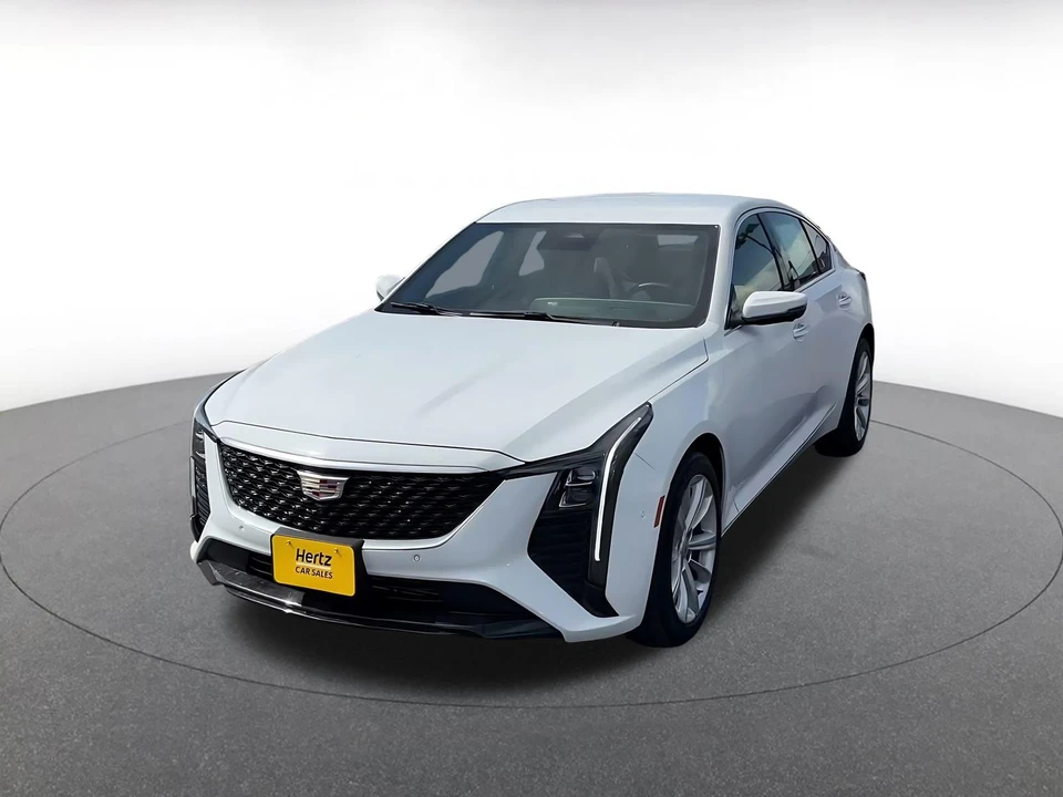2026 Cadillac CT5 - Image 7 of 31
