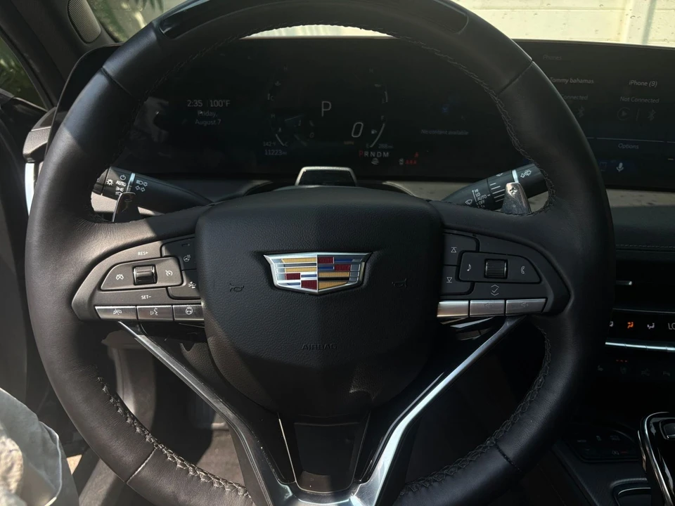 2026 Cadillac CT5 - Image 28 of 31