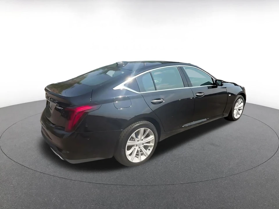2026 Cadillac CT5 - Image 15 of 31