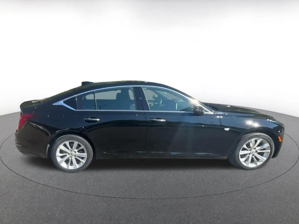 2026 Cadillac CT5 - Image 17 of 31