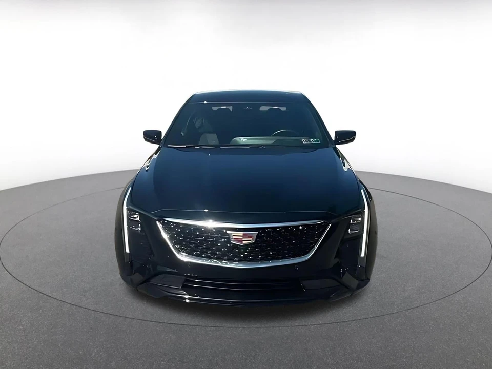 2026 Cadillac CT5 - Image 4 of 31