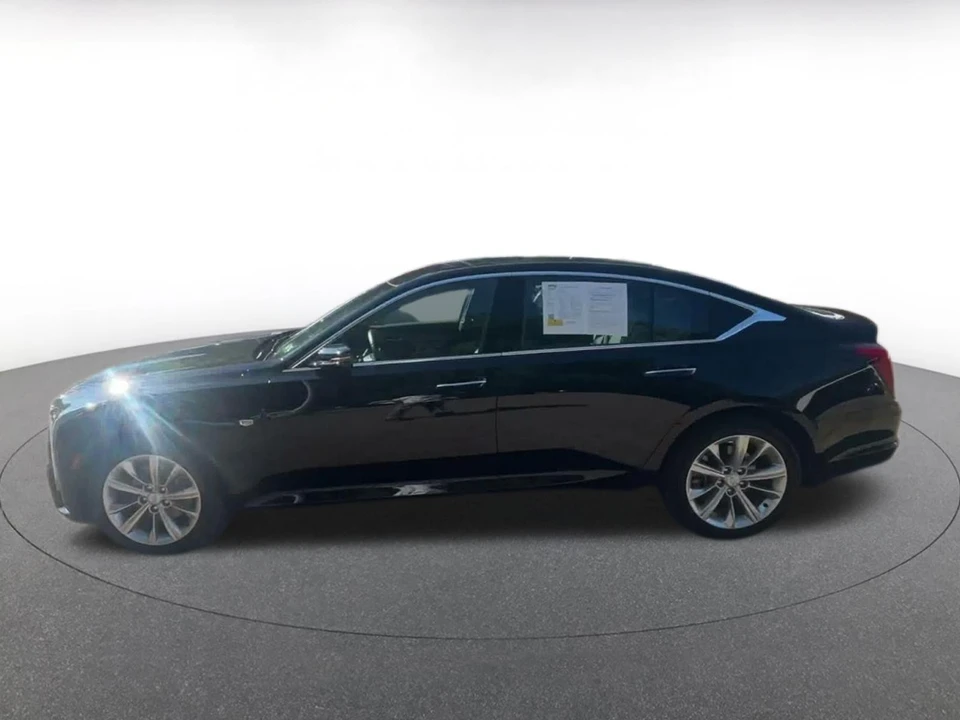 2026 Cadillac CT5 - Image 9 of 31