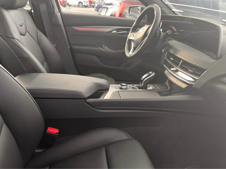 2026 Cadillac CT5 - Image 4 of 9
