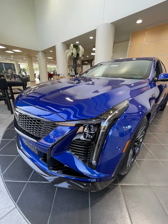 2026 Cadillac CT5-V - Image 15 of 17