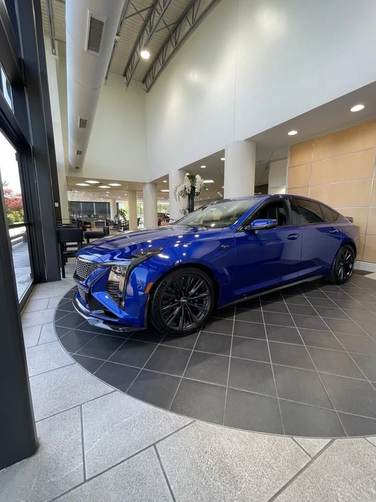 2026 Cadillac CT5-V - Image 16 of 17