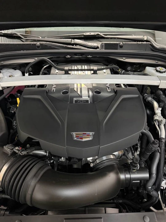 2026 Cadillac CT5-V Blackwing - Image 8 of 10