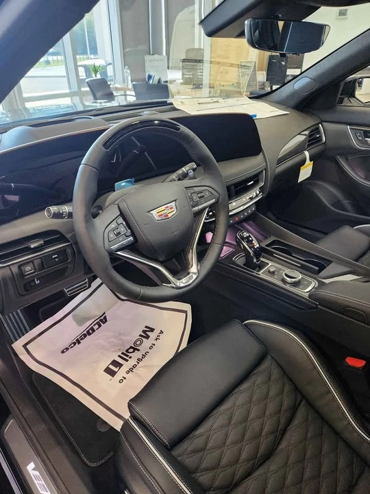 2026 Cadillac CT5-V Blackwing - Image 9 of 18