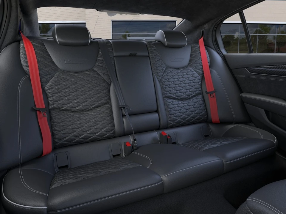 2026 Cadillac CT5-V - Image 17 of 31