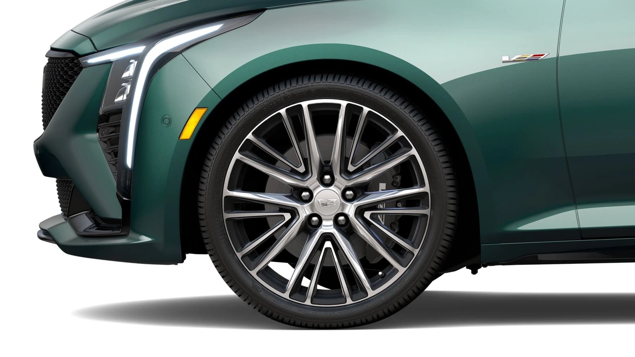 2026 Cadillac CT5-V - Image 7 of 11
