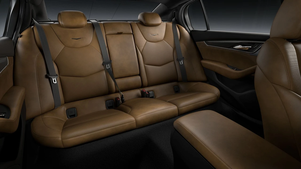 2026 Cadillac CT5-V - Image 10 of 11