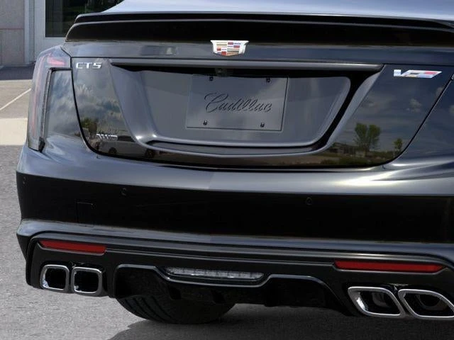 2026 Cadillac CT5-V - Image 14 of 31