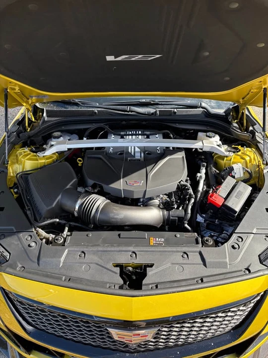 2026 Cadillac CT5-V Blackwing - Image 16 of 17