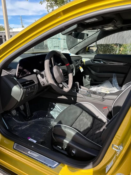 2026 Cadillac CT5-V Blackwing - Image 10 of 17