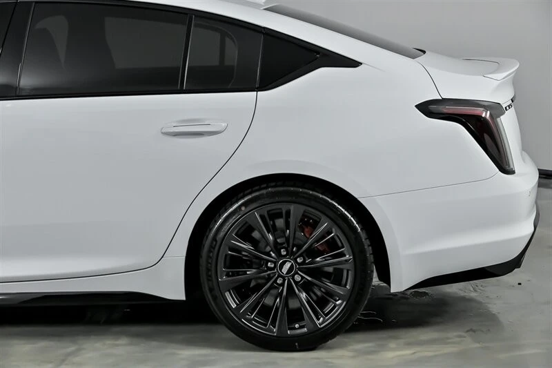 2026 Cadillac CT5-V Blackwing - Image 9 of 21