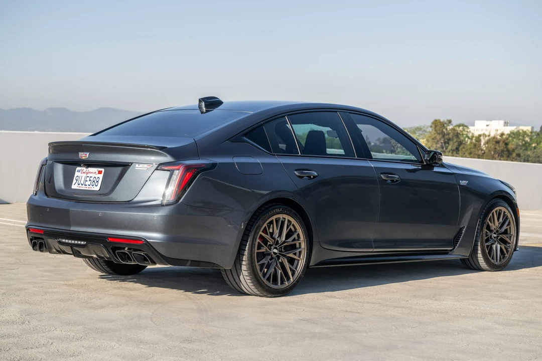 2026 Cadillac CT5-V Blackwing - Image 5 of 31