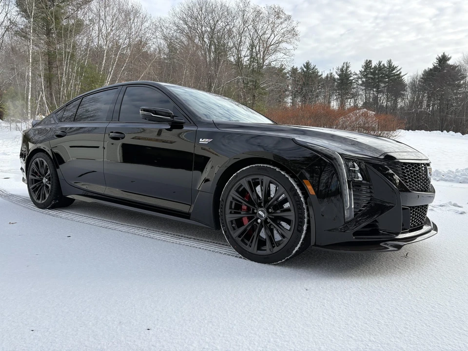 2026 Cadillac CT5-V Blackwing - Image 5 of 31