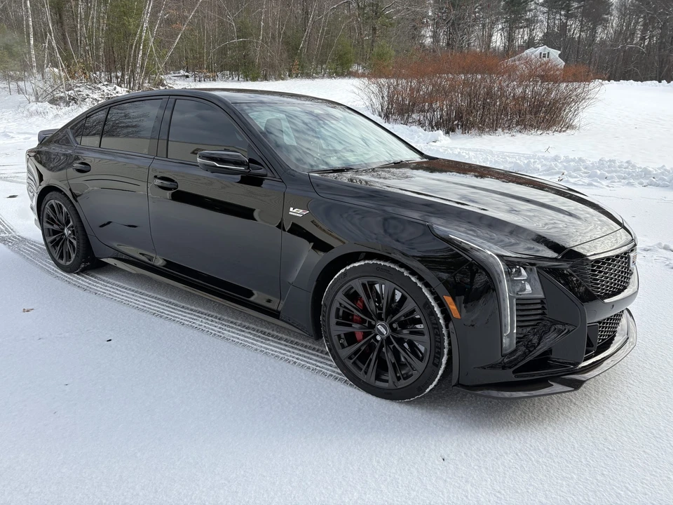 2026 Cadillac CT5-V Blackwing - Image 4 of 31