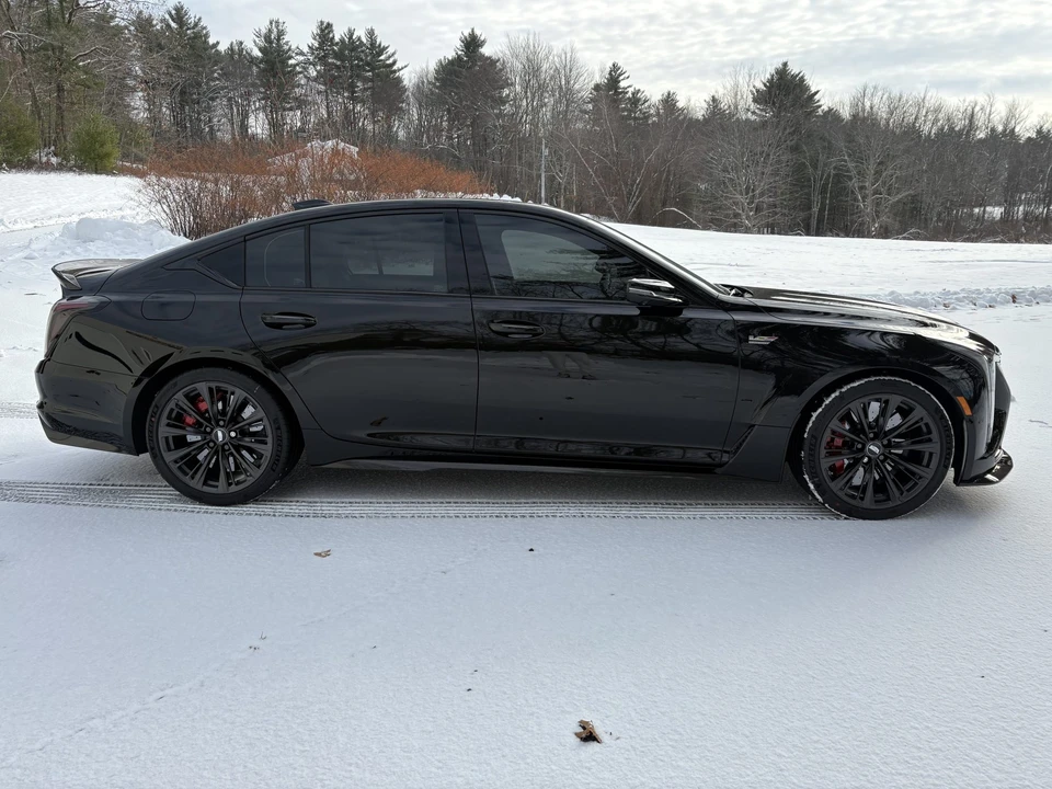 2026 Cadillac CT5-V Blackwing - Image 6 of 31