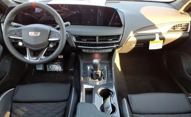 2026 Cadillac CT5-V Blackwing - Image 9 of 19